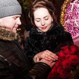 Предложение руки и сердца Предложение руки и сердца