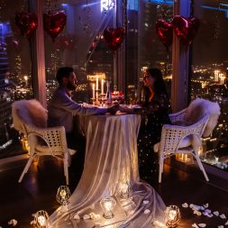 Романтическое свидание на крыше Романтическое свидание на крыше